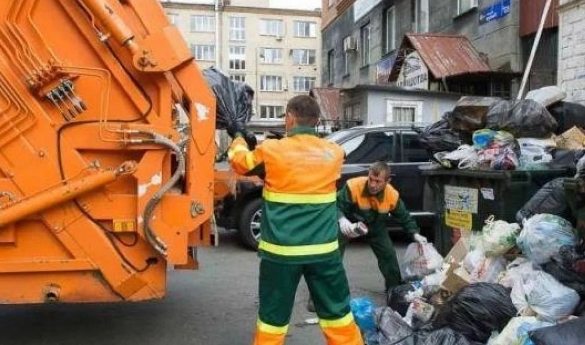 Срочный вывоз мусора в Кохме от ПроМусор — заказ день в день от 2961 руб., грузчики, цена