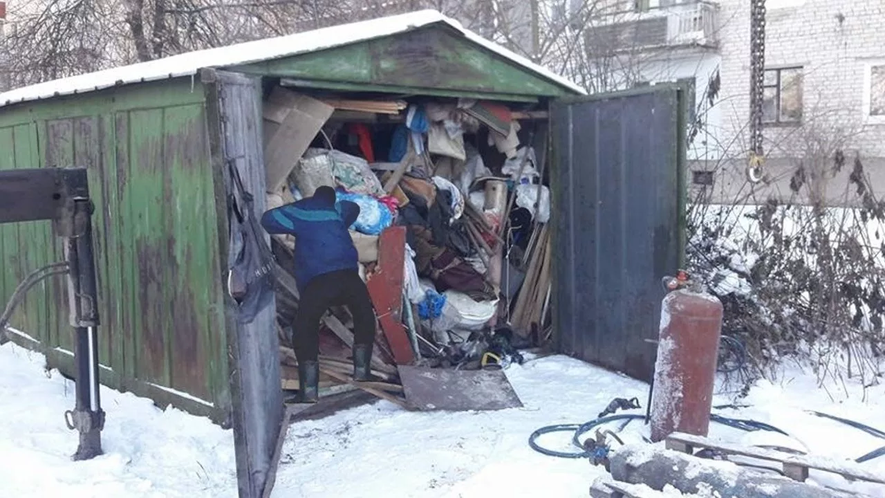 Вывоз мусора из гаража с гарантией чистоты в Кохме в октябре