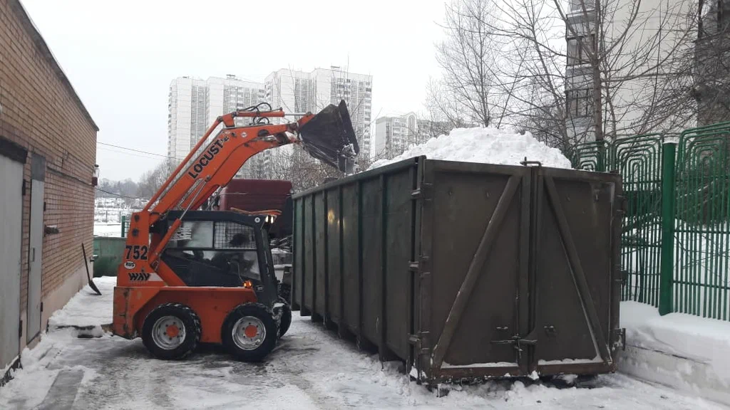 Вывоз снега контейнерами в Кохме — цена от 3324 руб., заказать контейнер для снега в ПроМусор